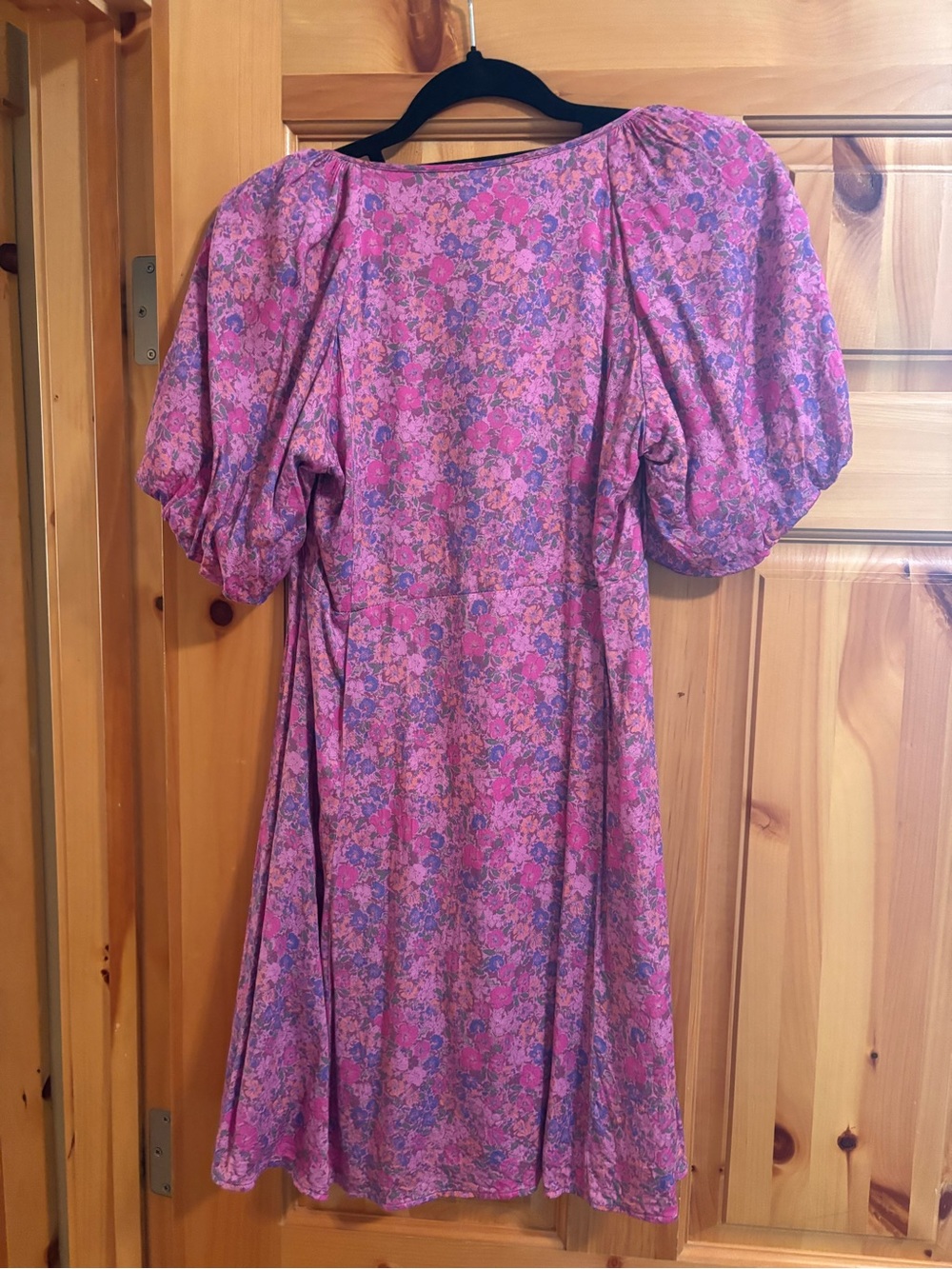 saltwater LUXE Pink Floral Tie-Front Puff Sleeve Mini Dress - Picture 3 of 4